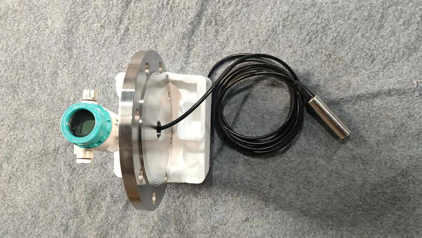 雷達(dá)液位計(jì) 非接觸測(cè)量的主流選擇與選型指南